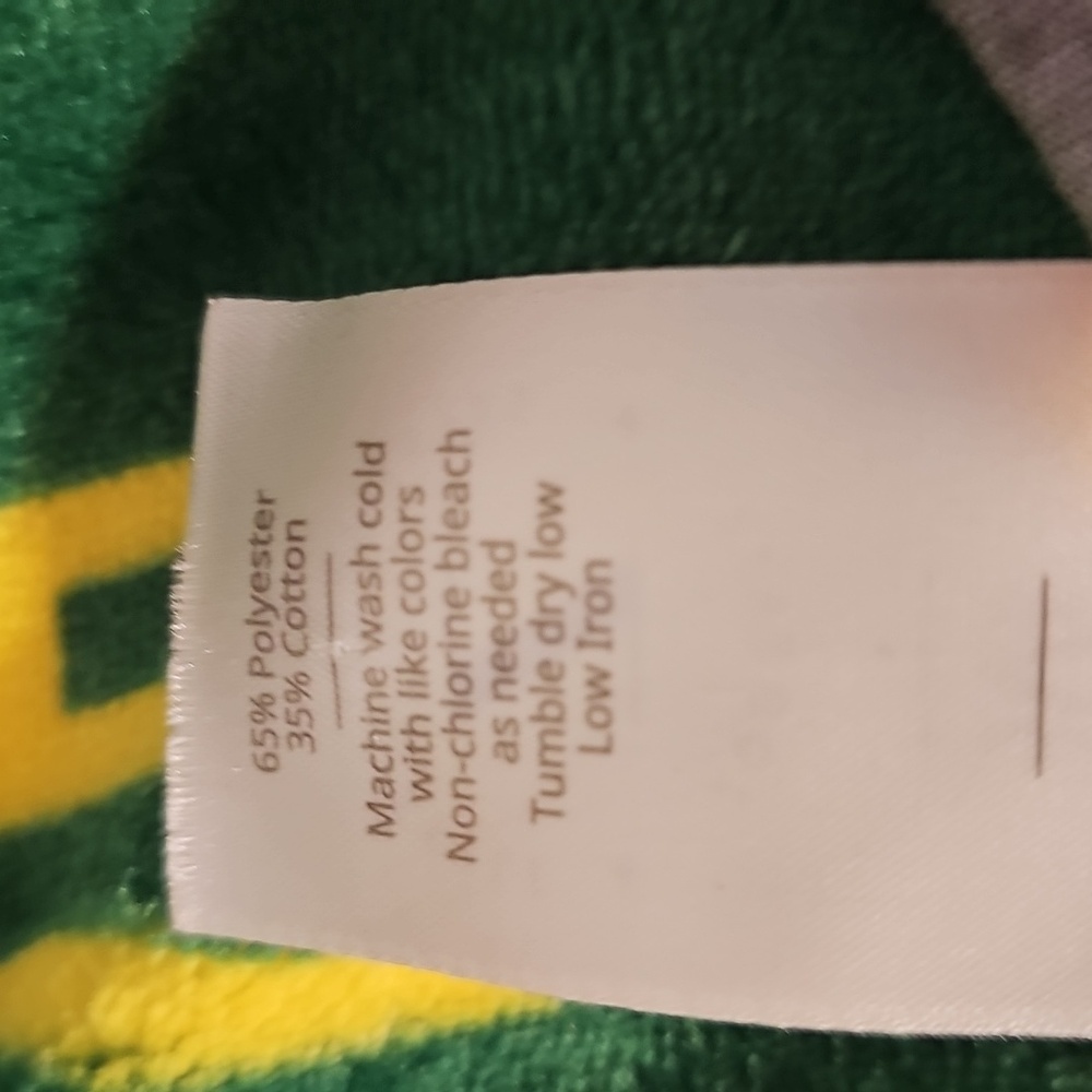 Oregon Ducks Gray Crop Top Size M - Picture 3 of 5